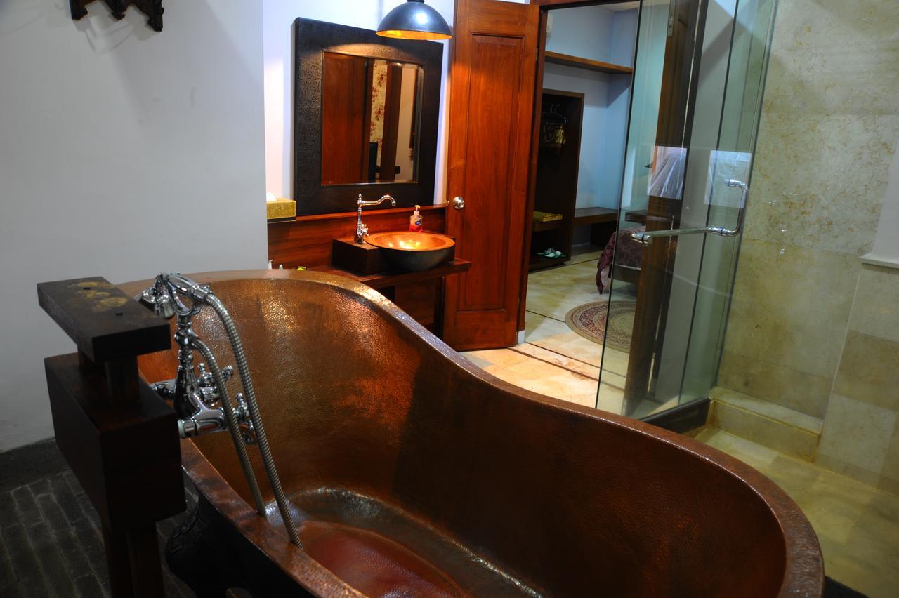 Tegal Panggung Guest House Yogyakarta Rum bild